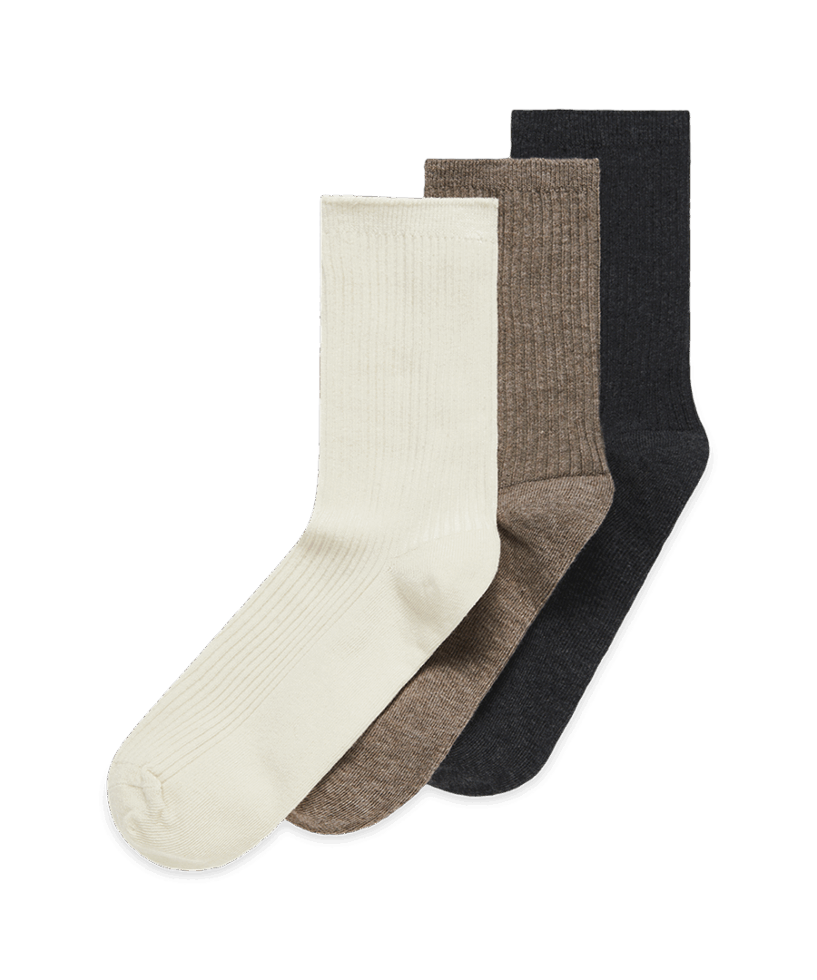 גרביים באורך קלאסי