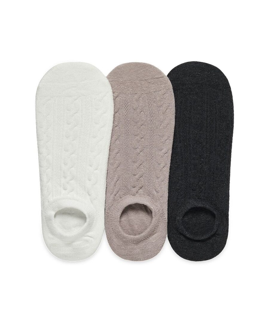 מארז 3 זוגות גרבי עקביות עם טקסטורת צמות ללא תפר