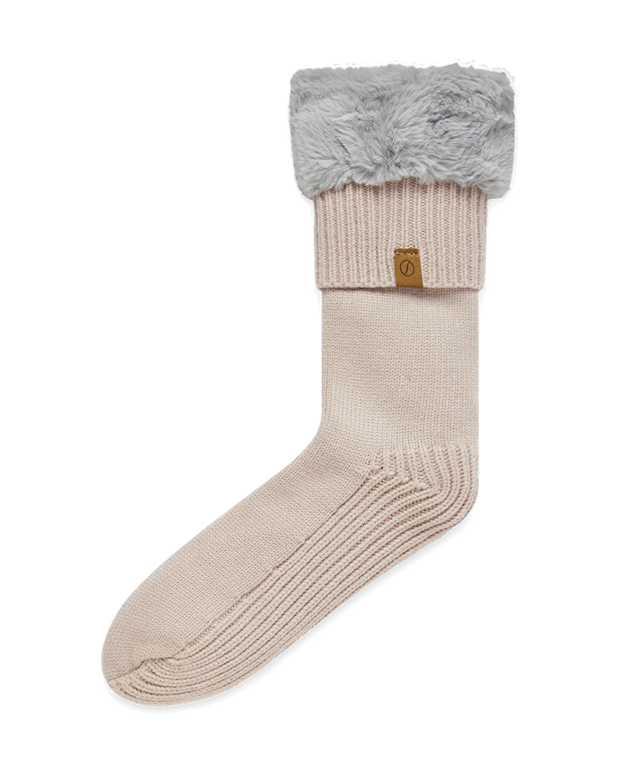 גרבי בית עבות עם פרווה פנימית