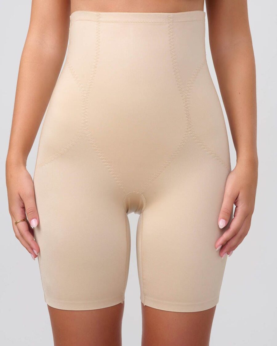 מחטב מכנסיים בגזרה גבוהה