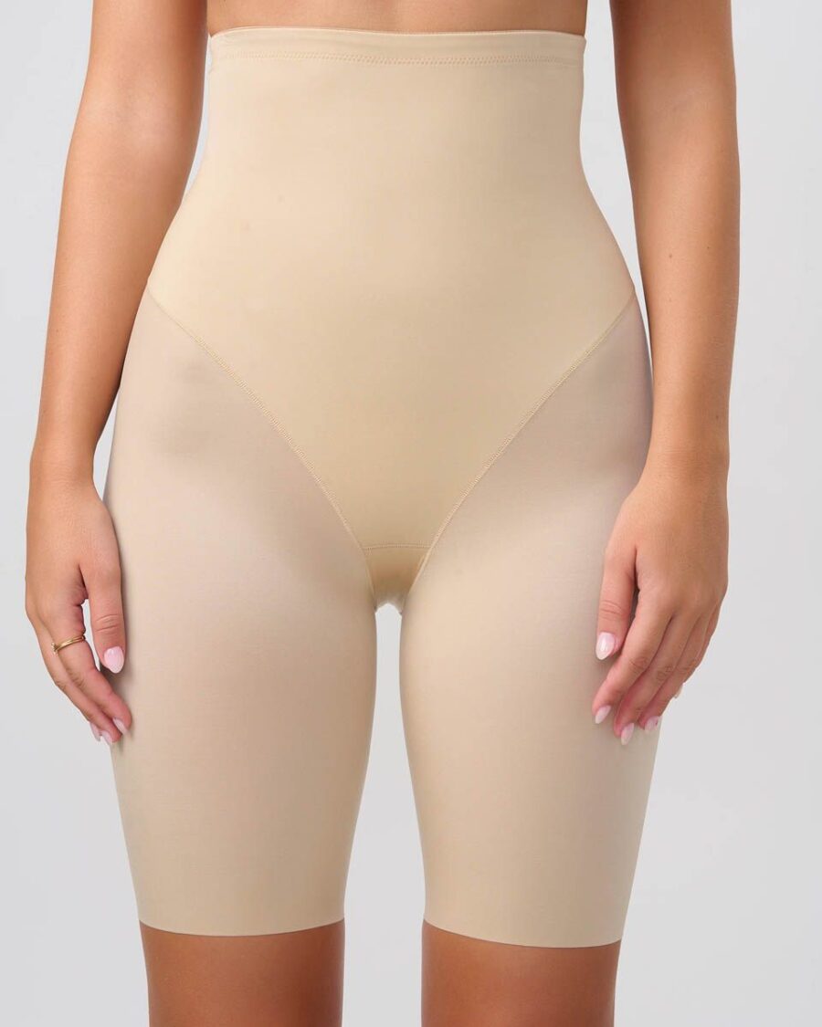 מחטב מכנסיים בגזרה גבוהה